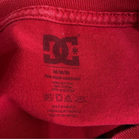 DC Shoes Men’s Cotton Dark Red Short Sleeve Tee - Picture 4 of 5